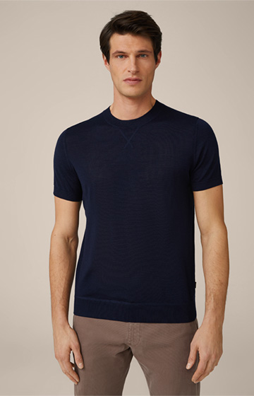 Nando Knitted T-Shirt in Navy