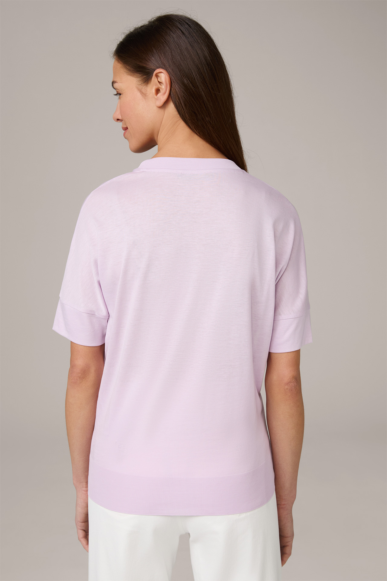 T-shirt en Tencel et coton à encolure en V, en lilas