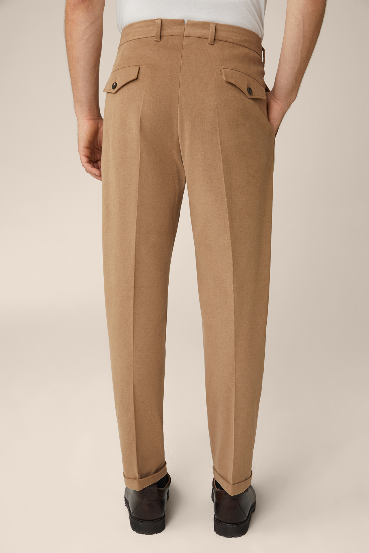 Serpo Cotton Blend Trousers in Camel Brown 