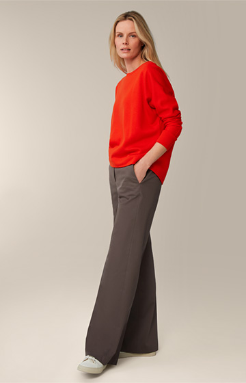 Soft Sweatshirt Pullover with Boat Neck Collar in Red