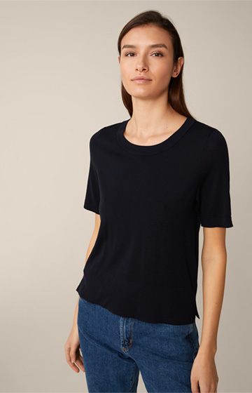 T-shirt en tricot de laine mérinos, en bleu marine