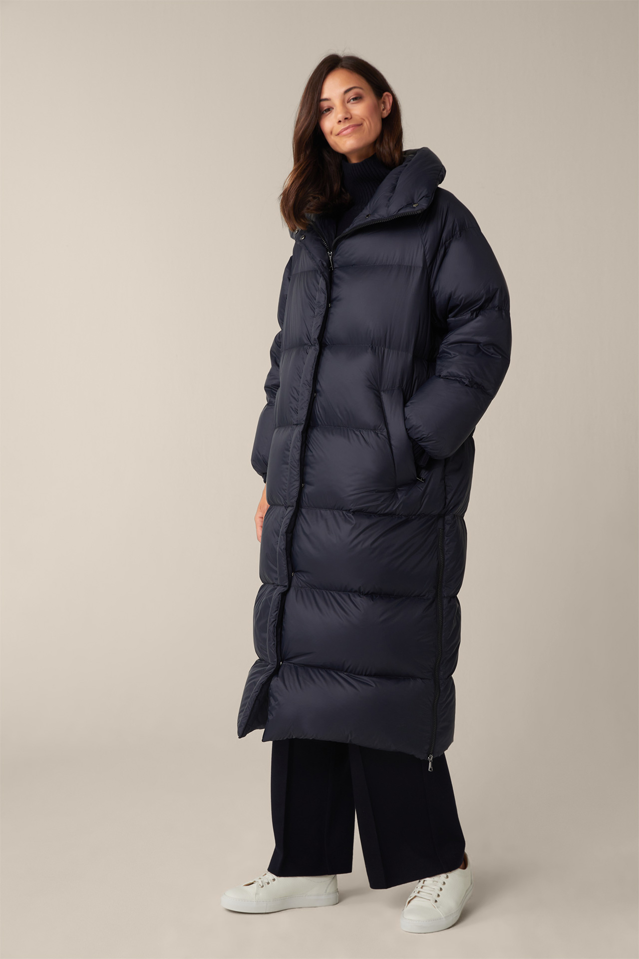 Quilted Down Coat with High Collar in Navy
