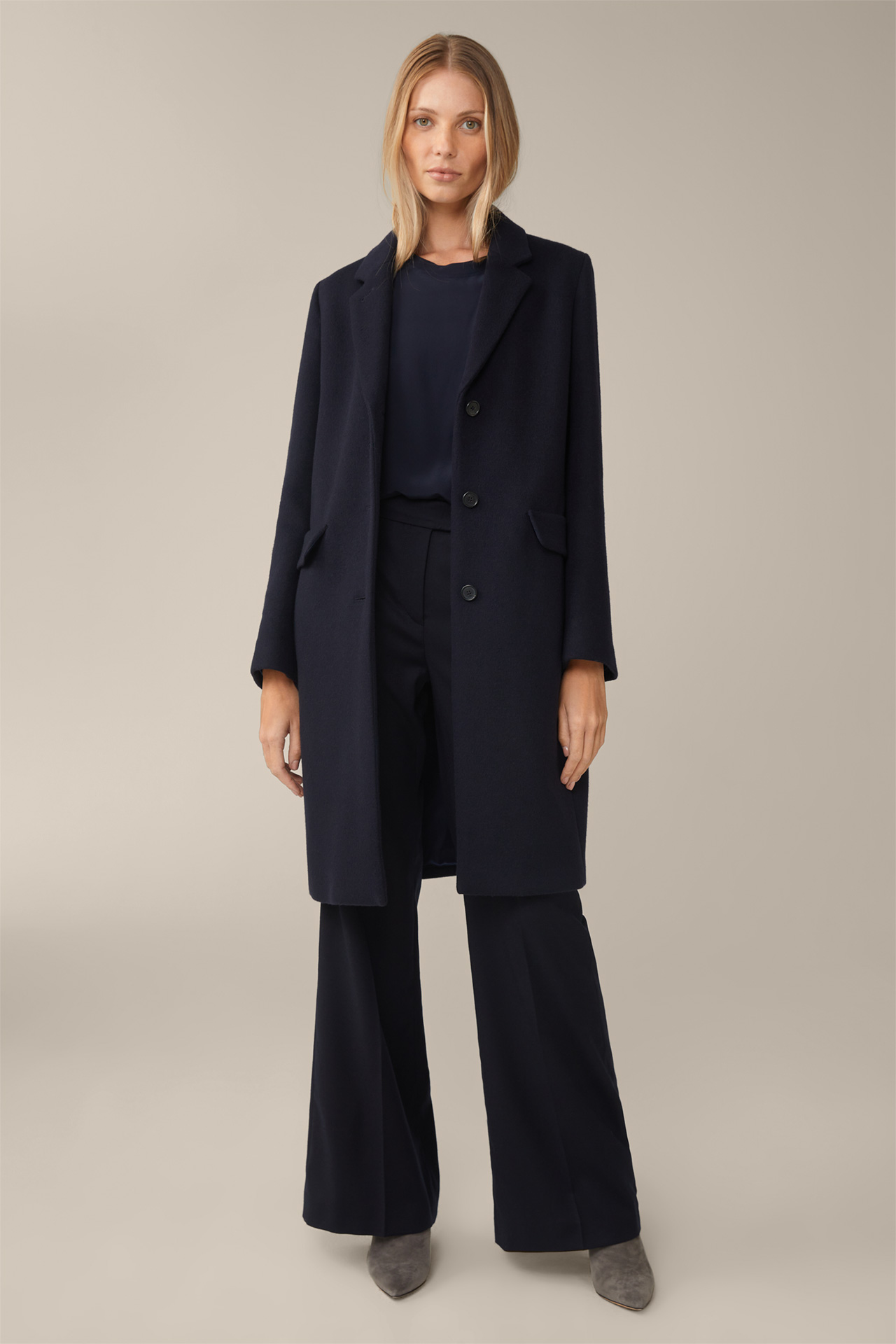 Virgin Wool Egg-shaped Coat with Cashmere in Navy
