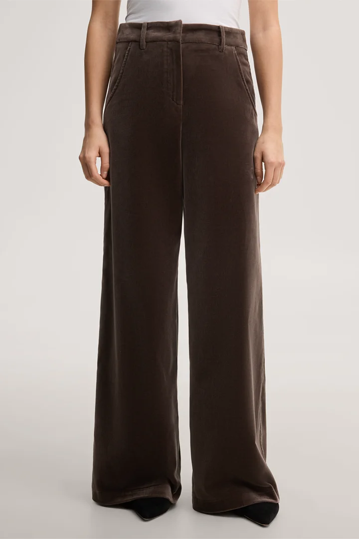Leads to product detail page "Velvet palazzo trousers in taupe"