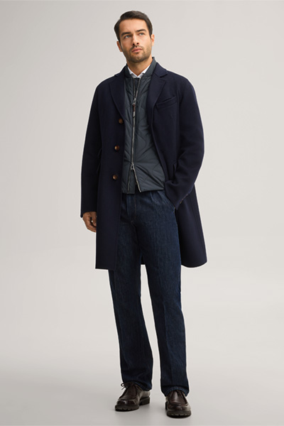 Leads to product detail page "Double-faced woollen coat with lapels in navy blue"
