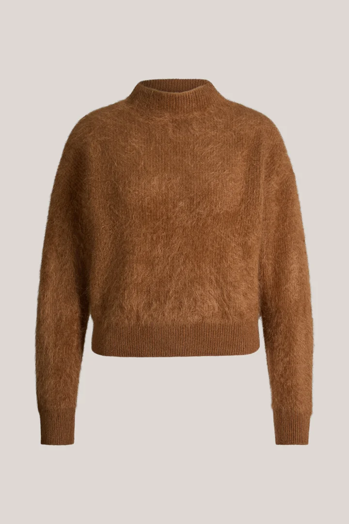 windsor. presents the product Brushed cashmere jumper with a stand-up collar in caramel from the category Knitwear as a cut-out