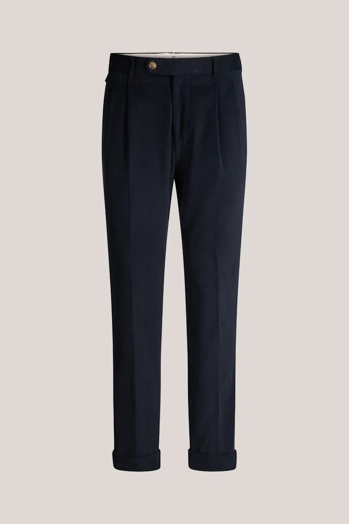 windsor. presents the product Cotton pants with pleats in navy from the category Trousers & Jeans as a cut-out