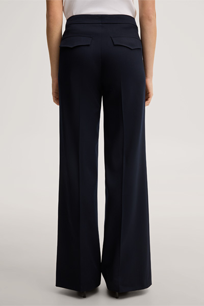 Leads to product detail page "Navy virgin wool crêpe Marlene trousers"