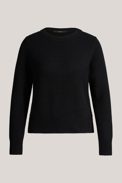 Leads to product detail page "Black cashmere jumper"