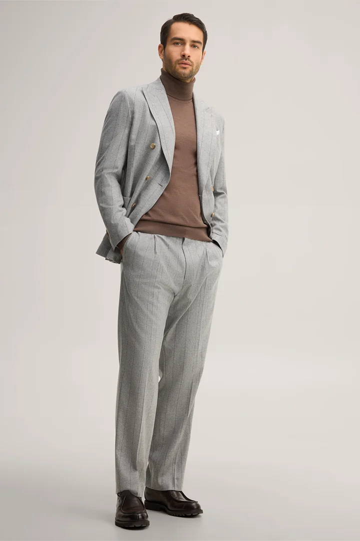 Leads to product detail page "Brown wool and cashmere roll-neck jumper"