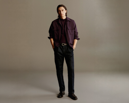 windsor-herren-overshirt-in-dunkelrot-mit-hose-in-schwarz.jpg
