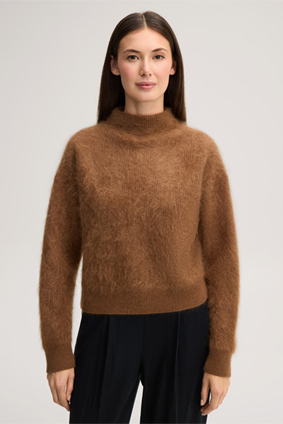 Leads to product detail page "Brushed cashmere jumper with a stand-up collar in caramel"