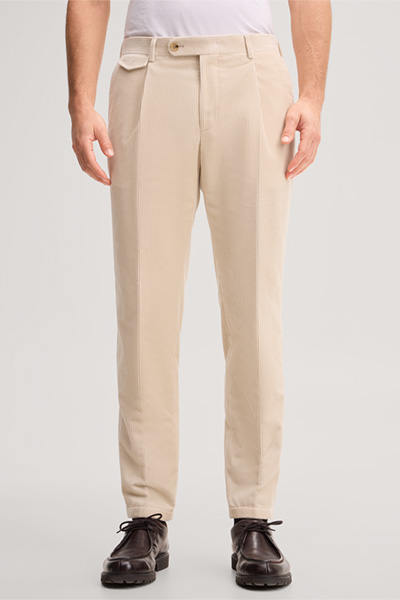 Führt zu Produktdetailseite „Cord-Baukasten-Hose mit Bundfalte in Beige"