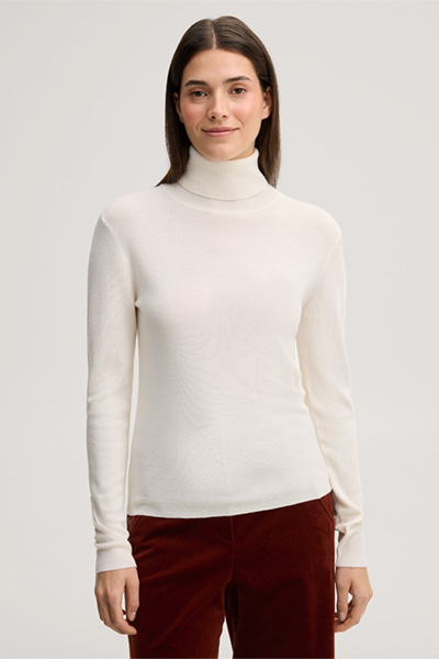 Leads to product detail page "Fine-knit merino and silk roll-neck jumper in ecru"