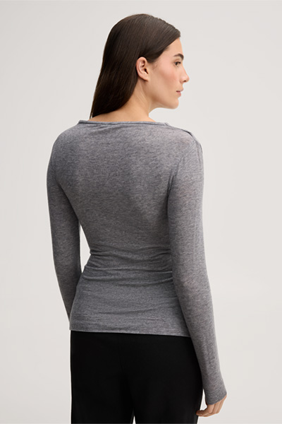 Führt zu Produktdetailseite „Wollstretch-Langarm-Shirt in Hellgrau"