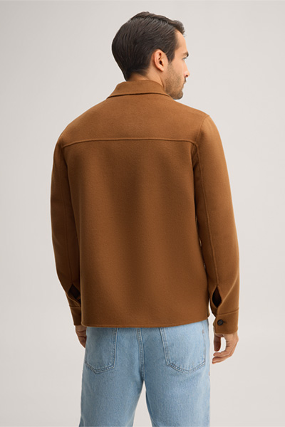 Leads to product detail page "Double-faced woollen overshirt with a shirt collar in brown"