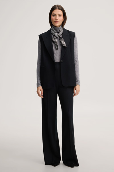 Leads to product detail page "Black flannel and wool jersey waistcoat"