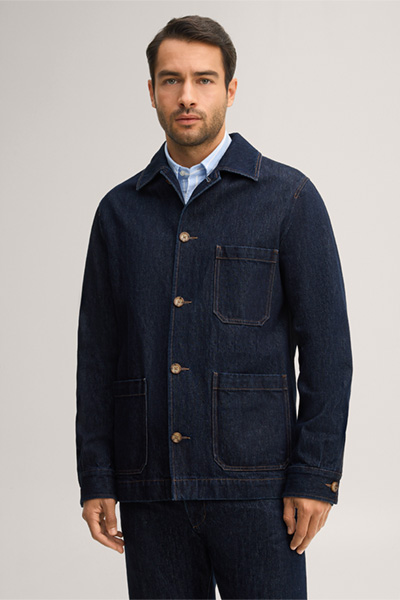 Leads to product detail page "Cotton denim overshirt with a shirt collar in dark blue"