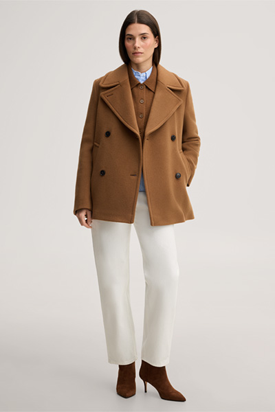 Leads to product detail page "Brushed wool pea coat in caramel"