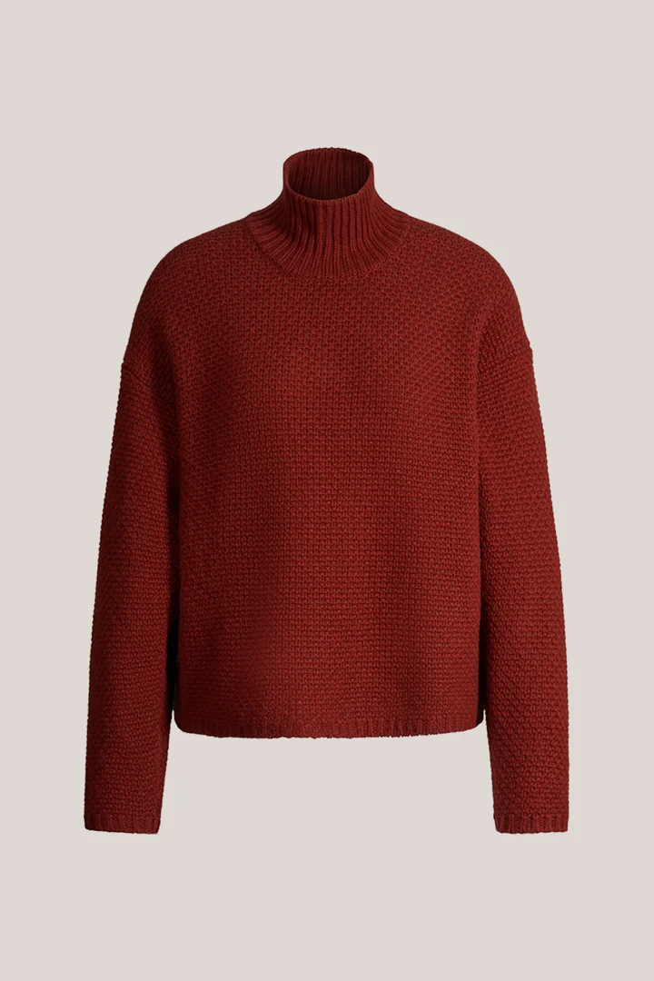 windsor. presents the product Dark red cashmere stand-up collar jumper from the category Knitwear as a cut-out