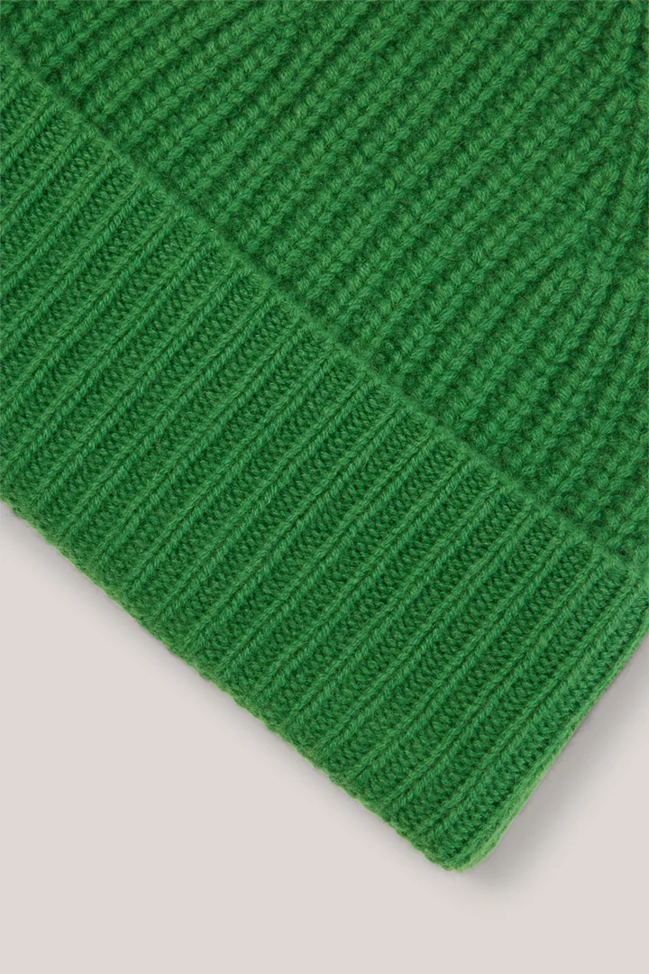 Führt zu Produktdetailseite „Cashmere-Mütze in Grün"