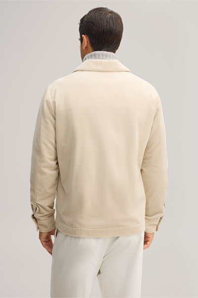 Führt zu Produktdetailseite „Cord-Overshirt in Beige"