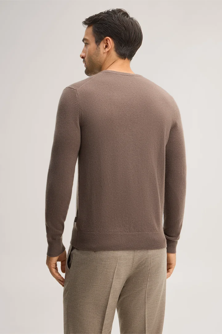 Mène à la page produit « Pull à col rond en cachemire, couleur marron clair »