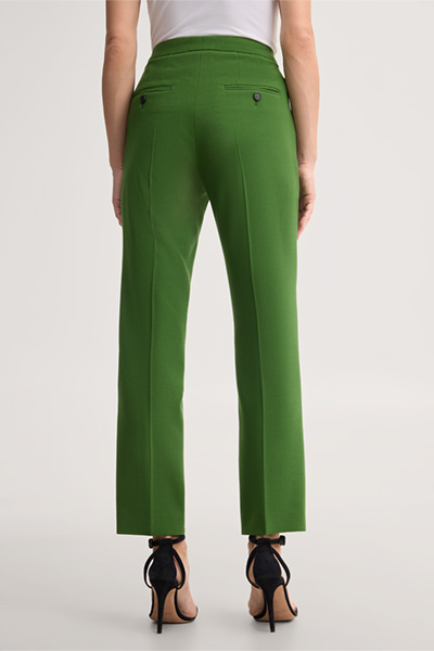 Führt zu Produktdetailseite „Wollcrepe-Straight Cut-Hose in Grün"