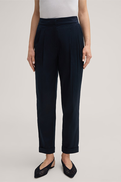 Cotton Stretch Suit Trousers with Pleat and Turn-up in Navy