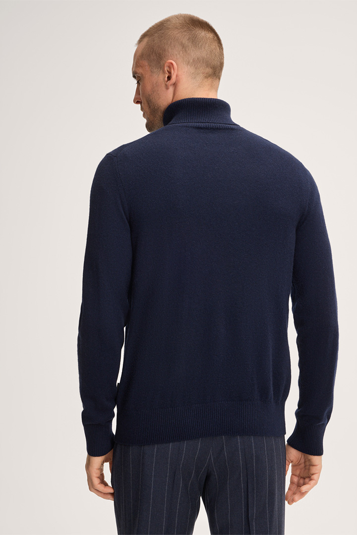 Cashmere Cashmono roll neck pullover in navy