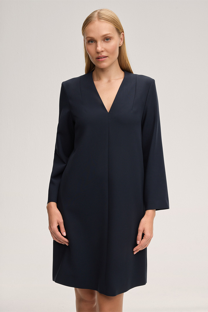 Führt zu Produktdetailseite „Crepe-Shift-Kleid in A-Linie in Navy"