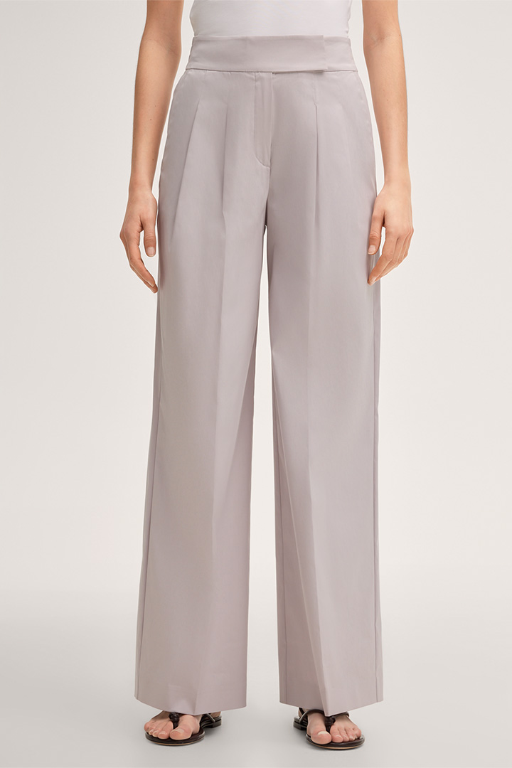 Führt zu Produktdetailseite „Baumwollstretch-Palazzo-Hose mit Bundfalte in Beige"