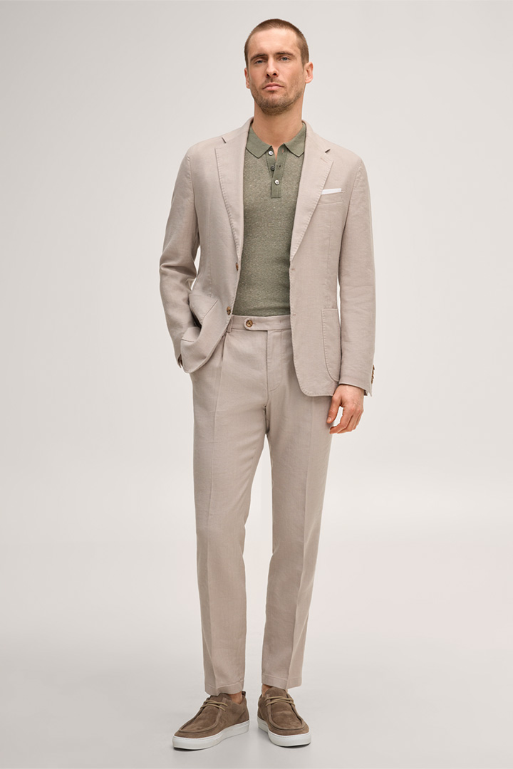 Führt zu Look-Detailseite „Baukasten-Anzug Giro-Silvi in Beige“