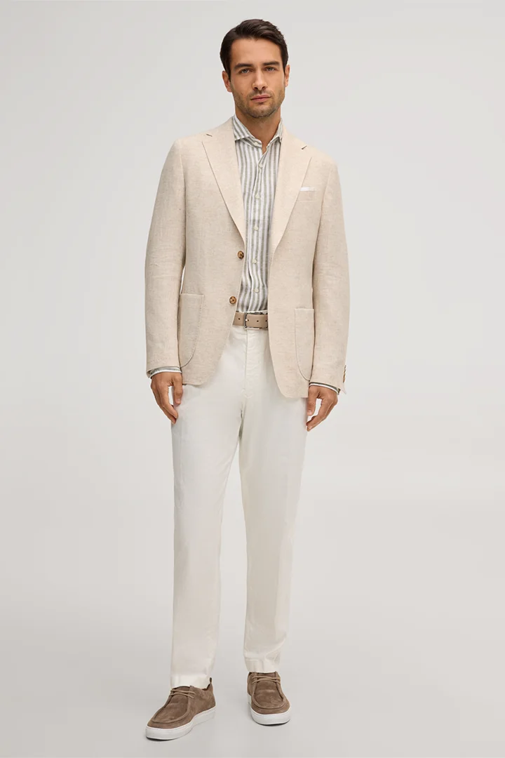 Mène à la page produit « Veste en lin mélangé Giro, couleur camel »