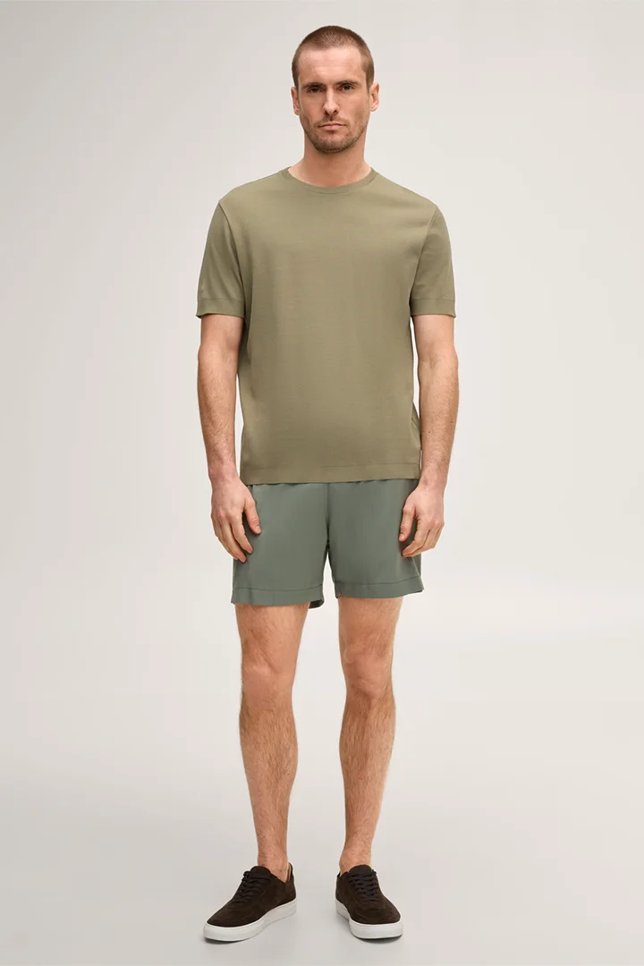 Führt zu Produktdetailseite „Baumwoll-T-Shirt Floro in Oliv"