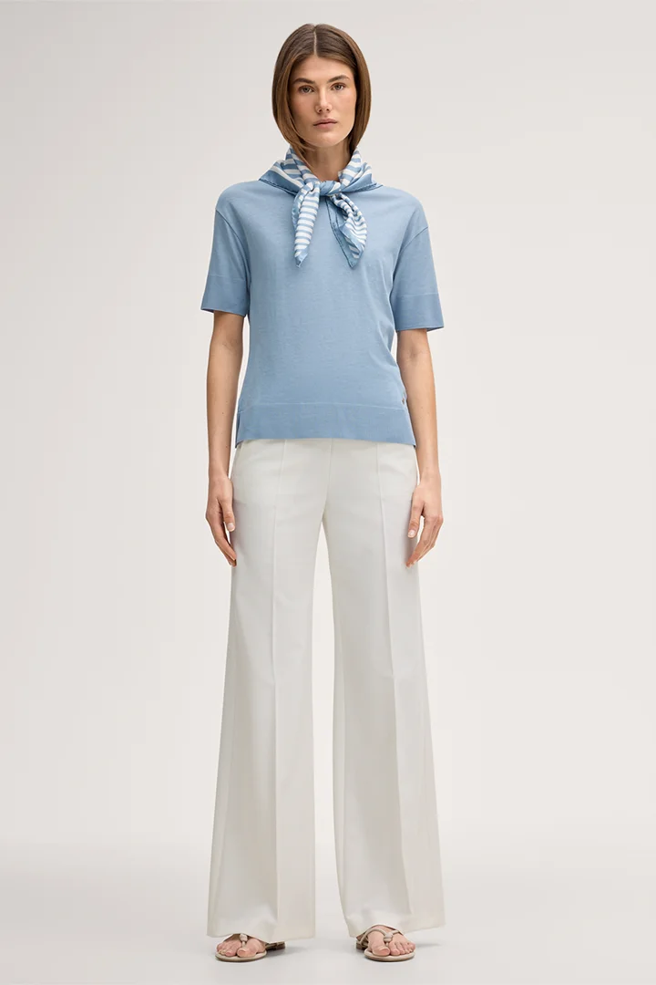 Mène à la page produit « T-shirt en coton Lyocell bleu clair »