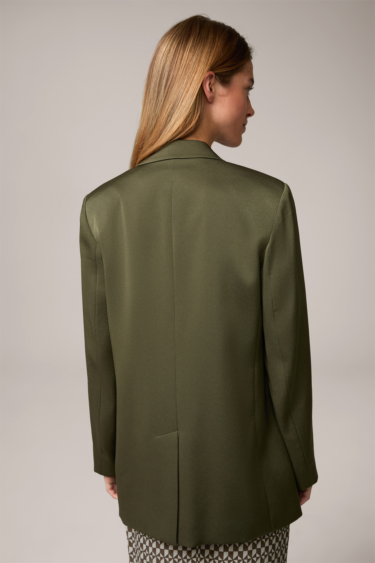 Crêpe Double-breasted Blazer in Olive