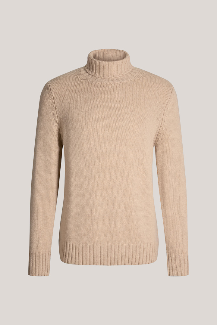 Ecosio Knitted Cashmere Roll Neck Pullover in Beige