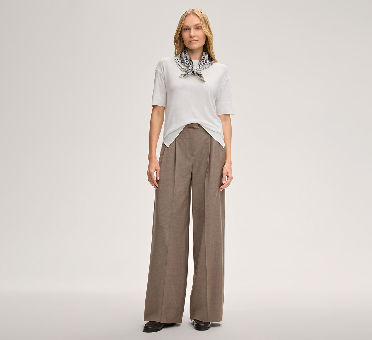 windsor. präsentiert das Produkt Lyocell-Baumwoll T-Shirt in Ecru aus der Kategorie T-Shirts & Sweatshirts