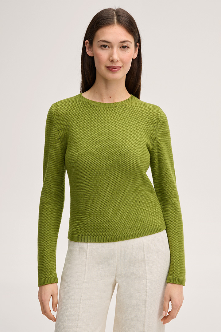 Mène à la page produit « Pull-over en tricot de laine mérinos, en vert »