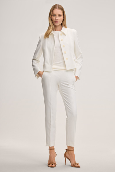 Veste blazer en crêpe, en écru