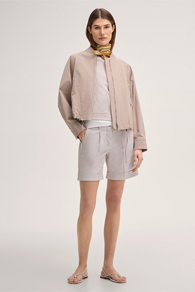 Short en coton stretch avec revers, couleur beige