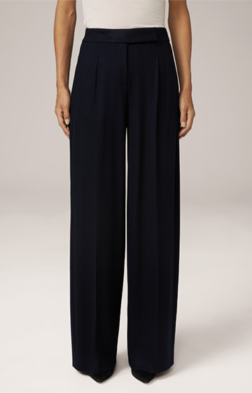 Wool jersey Marlene trousers in Navy