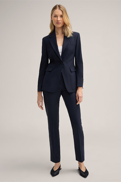 Virgin Wool Stretch Suit Trousers in Navy