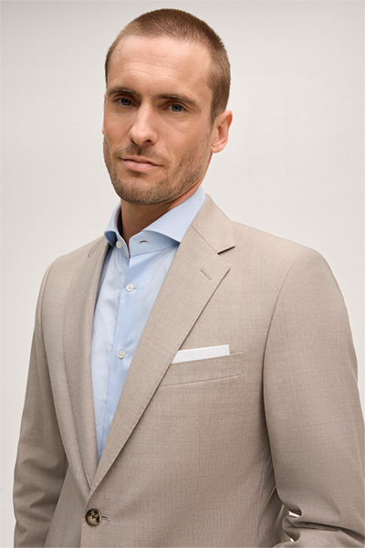 Führt zu Produktdetailseite „Schurwoll-Anzug Sera-Sole in Taupe"