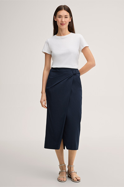 Baumwollstretch-Bleistift-Rock in Midi-Länge in Navy