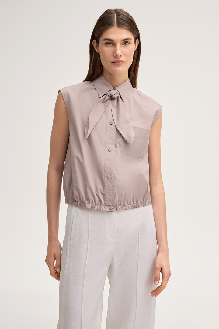 Mène à la page produit « Haut façon chemisier sans manches en popeline de coton, couleur taupe »