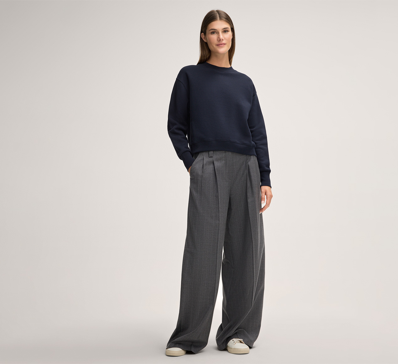 windsor. presents the product Cotton Blend Round Neck Sweatshirt in Navy from the category T-shirts & Sweatshirts