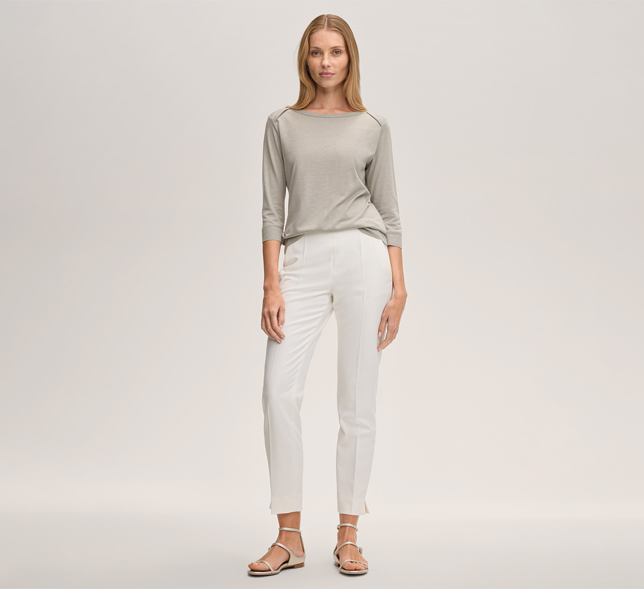 windsor. präsentiert das Produkt Lyocell-Baumwoll-Shirt in Greige aus der Kategorie T-Shirts & Sweatshirts