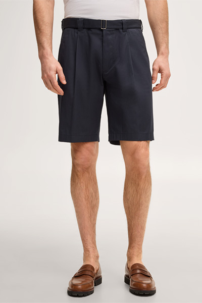 Mène à la page produit « Short en coton mélangé Scrivo bleu marine »